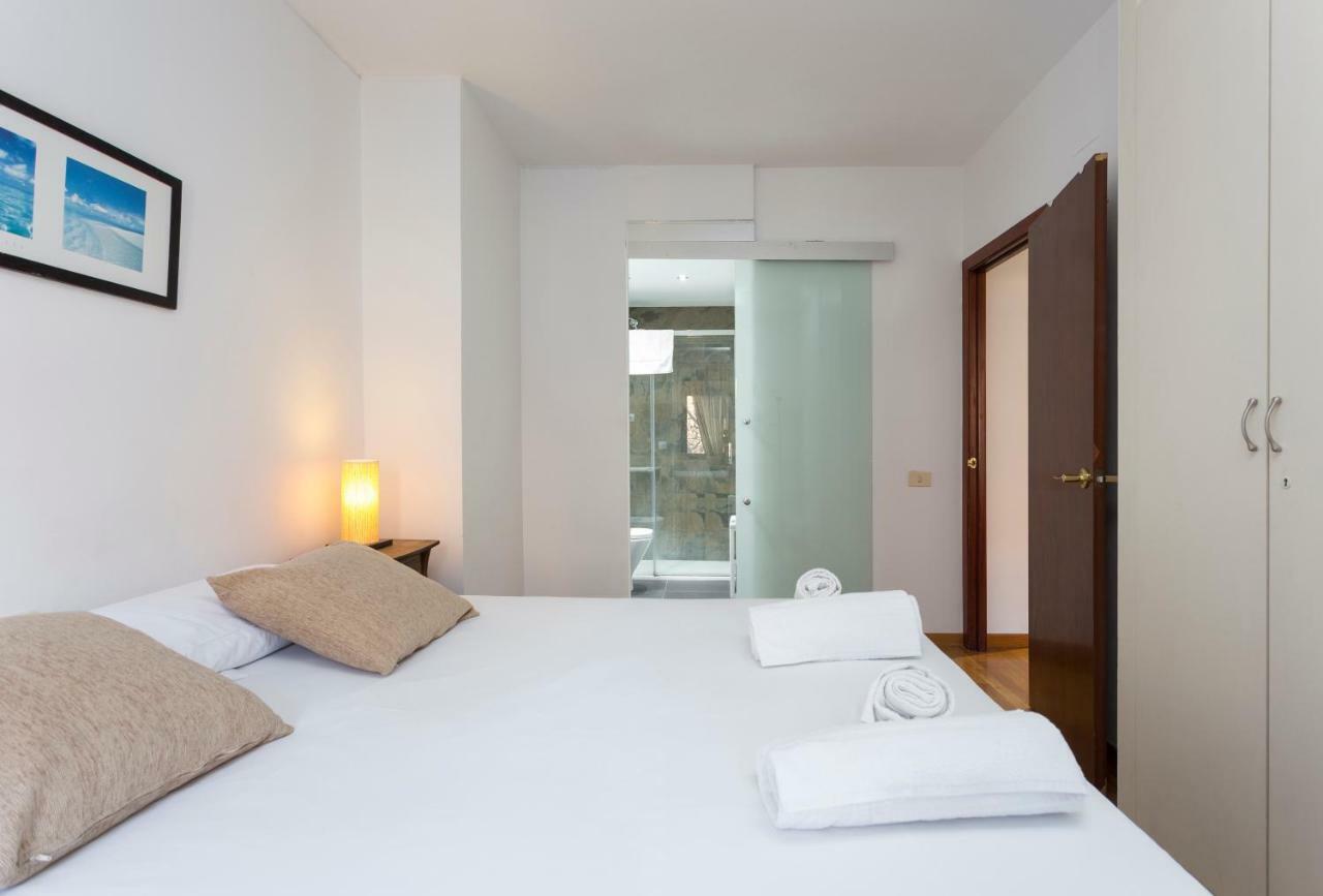 1324 Apartment Barcelona Bagian luar foto