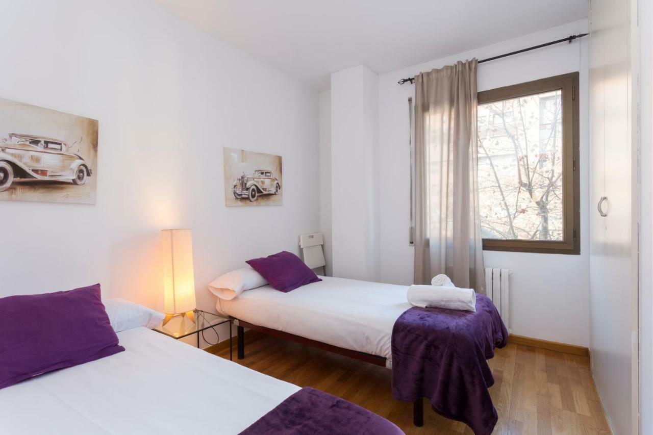 1324 Apartment Barcelona Bagian luar foto