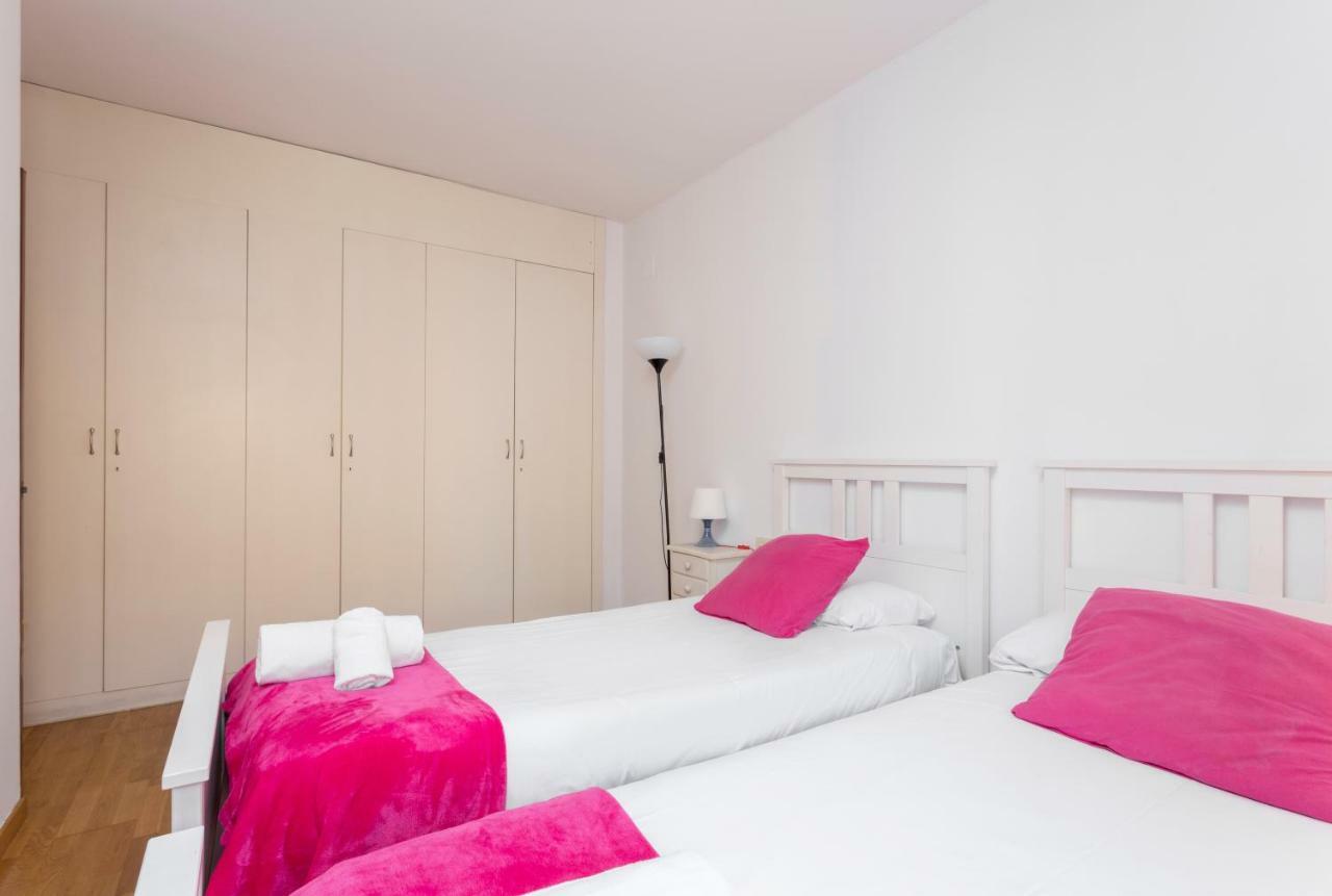 1324 Apartment Barcelona Bagian luar foto